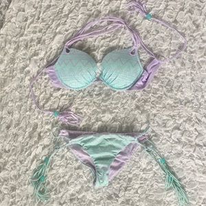 Victoria’s Secret Bikini